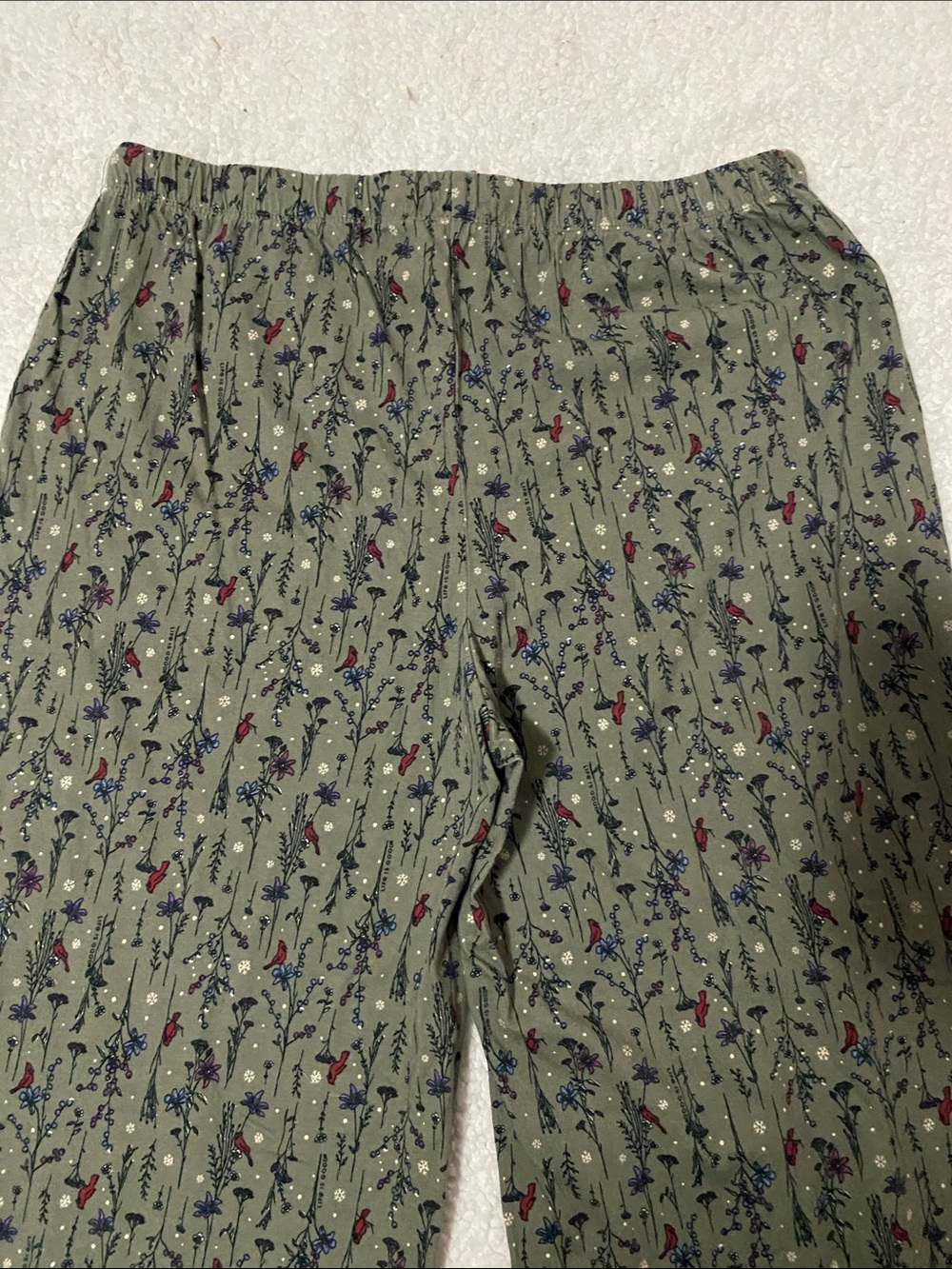 Life is good Womens size medium pajama lounge pants cardinals and flowers NWOT - Picture 11 of 16